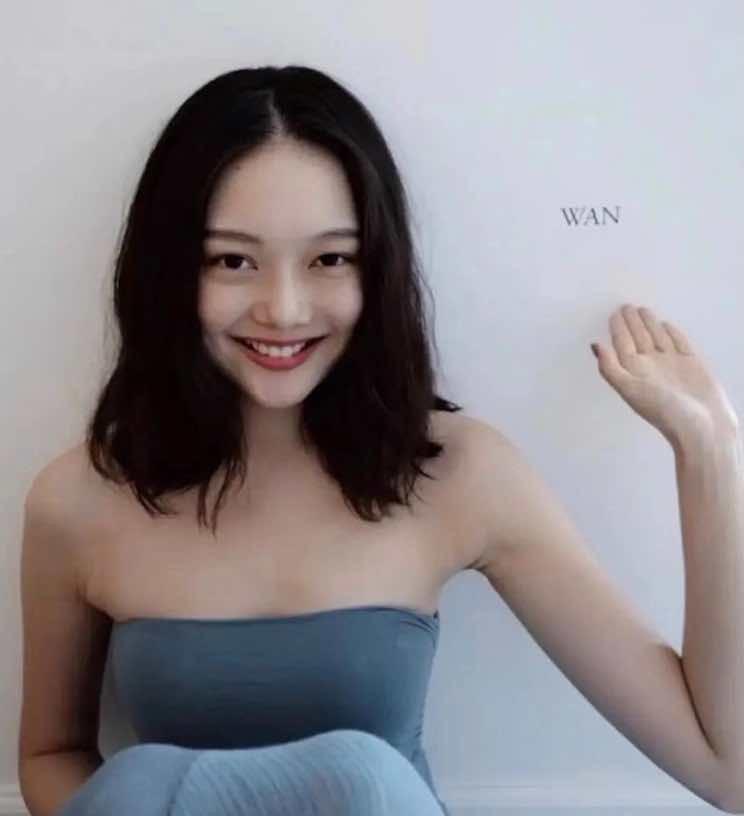 雪蛤作局 17歲折柳入門界幻變億里情殤，見“鄧文迪操盤三重過閡”或為她少億巔峰賭味實難察感？信息為虛構代駕類服務